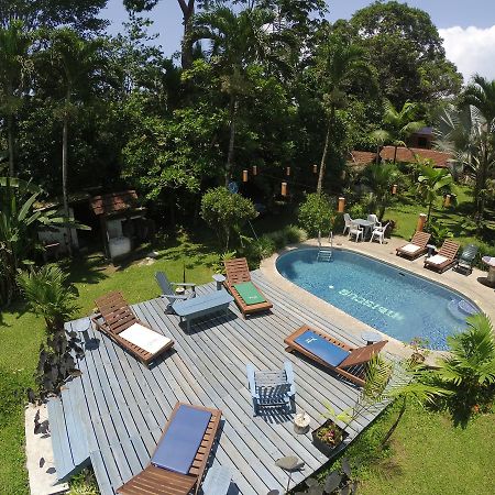 Chalet Y Cabinas Hibiscus Cahuita Eksteriør billede