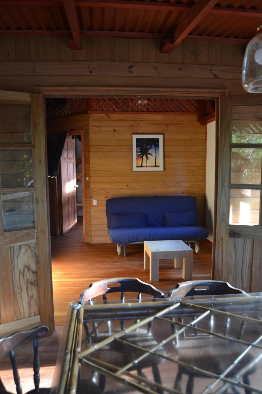 Chalet Y Cabinas Hibiscus Cahuita Eksteriør billede